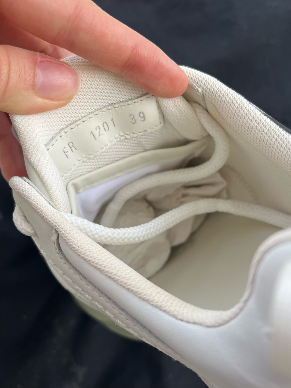 Givenchy x Chito GIV 1 Runner Sneakers SZ 9 US - Picture 9 of 12